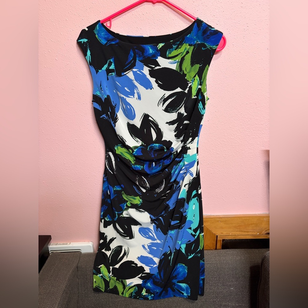Women's Lauren Ralph Lauren Blue Floral Dress Size 6P Pre-Owned